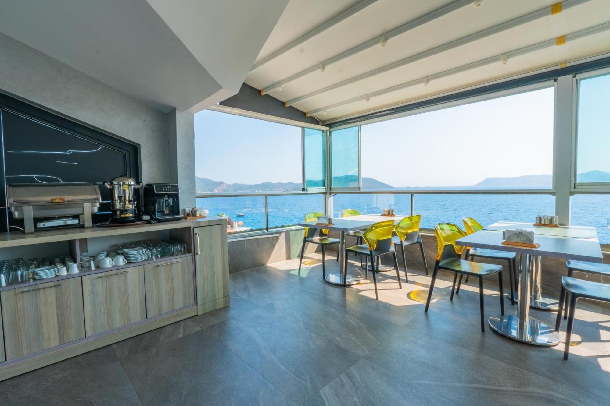 Erdem City Hotel Каш Экстерьер фото